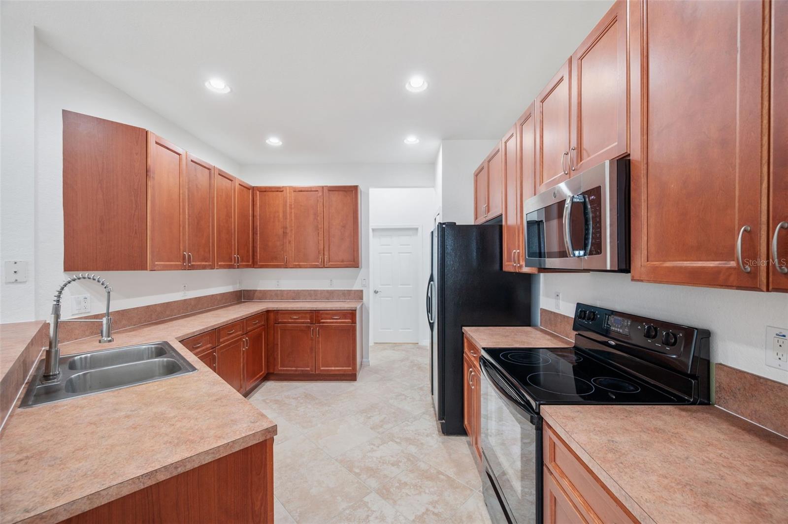 Image 14 of 44 For 11321 Laurel Brook Court