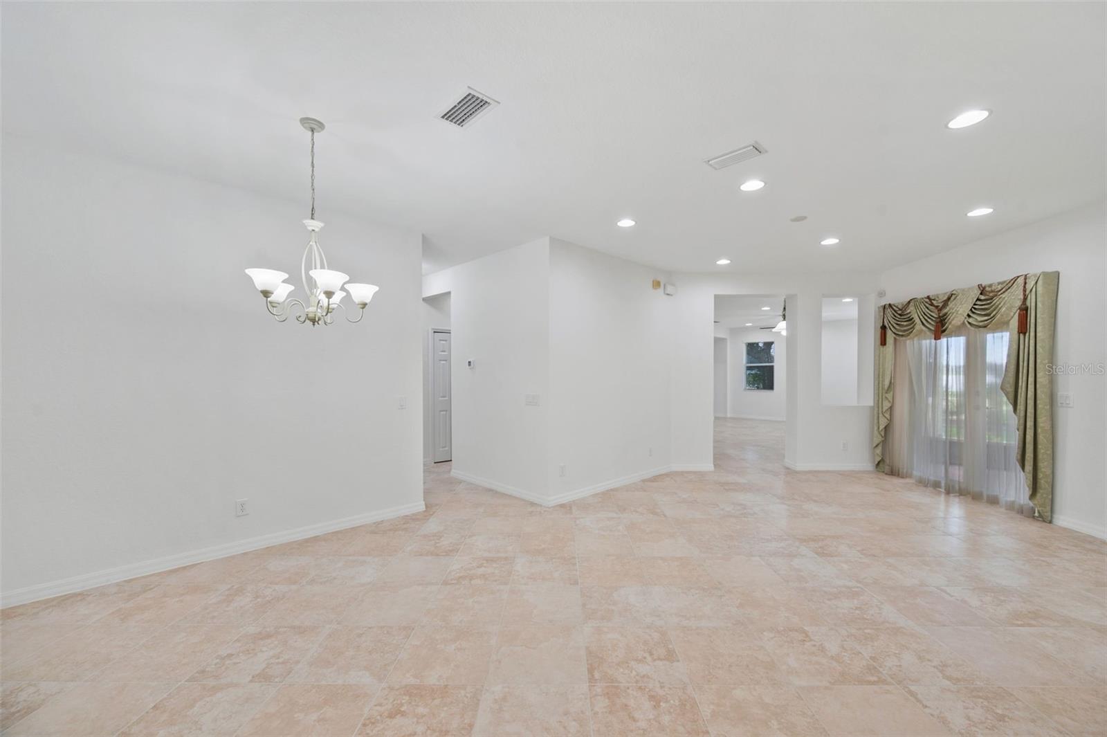 Image 5 of 44 For 11321 Laurel Brook Court