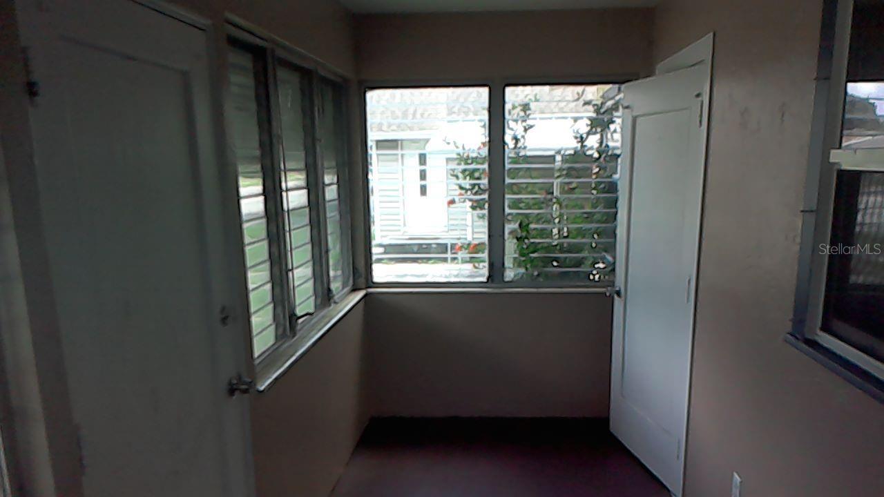 Image 13 of 13 For 2543 38th Avenue N
