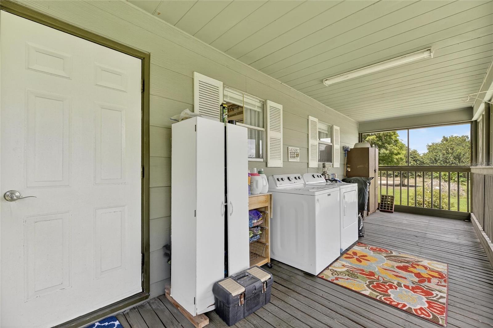 Image 32 of 39 For 205 Wendel Avenue