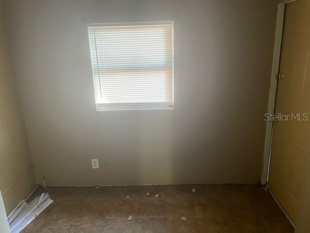 Image 12 of 14 For 5541 Lown Street N South