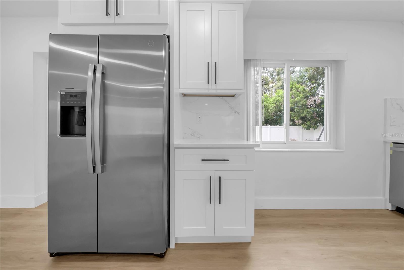 Listing photo id 15 for 4496 58 Street N