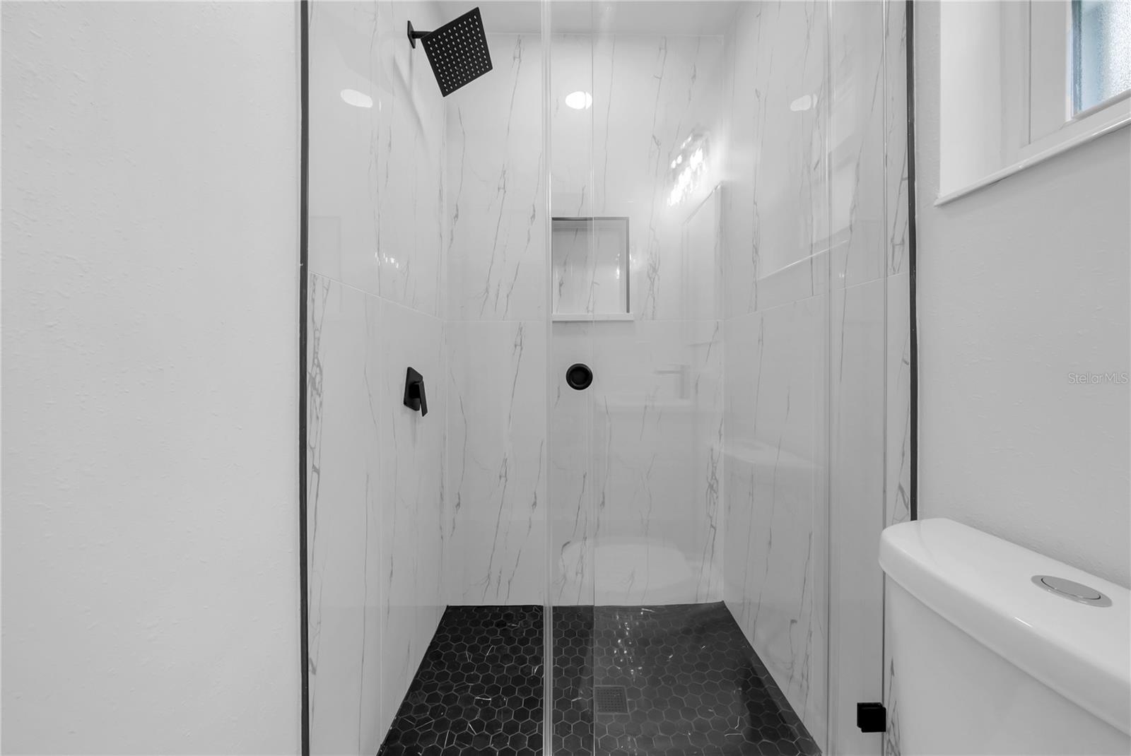 Listing photo id 22 for 4496 58 Street N