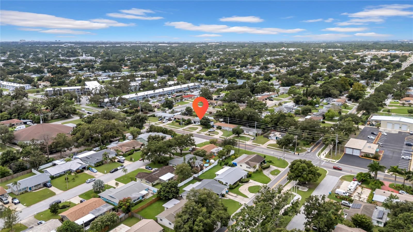 Listing photo id 34 for 4496 58 Street N