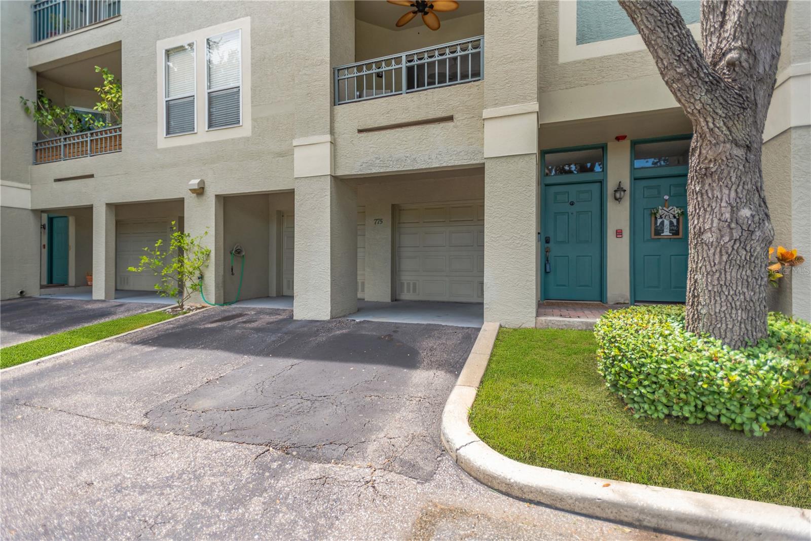 Image 24 of 32 For 775 Mainsail Drive 775