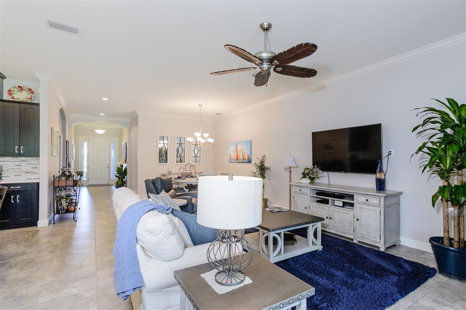 Image 23 of 76 For 11740 Bitola Drive