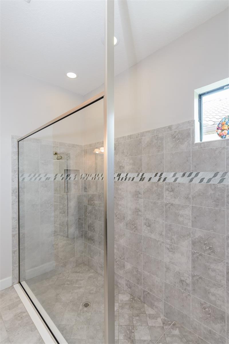 Image 30 of 76 For 11740 Bitola Drive
