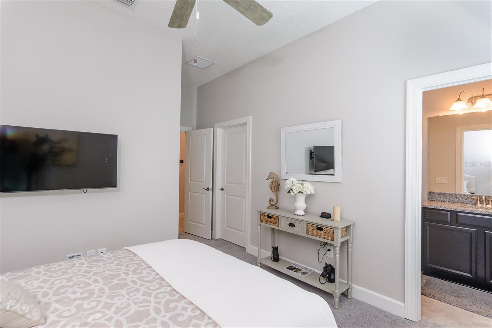 Image 43 of 76 For 11740 Bitola Drive