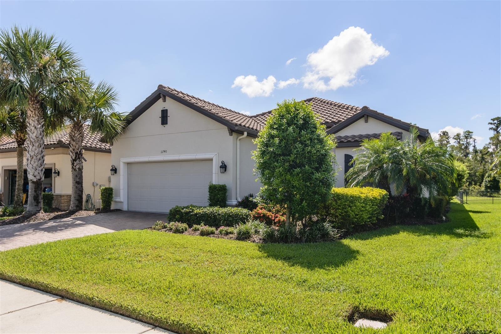 Image 51 of 76 For 11740 Bitola Drive