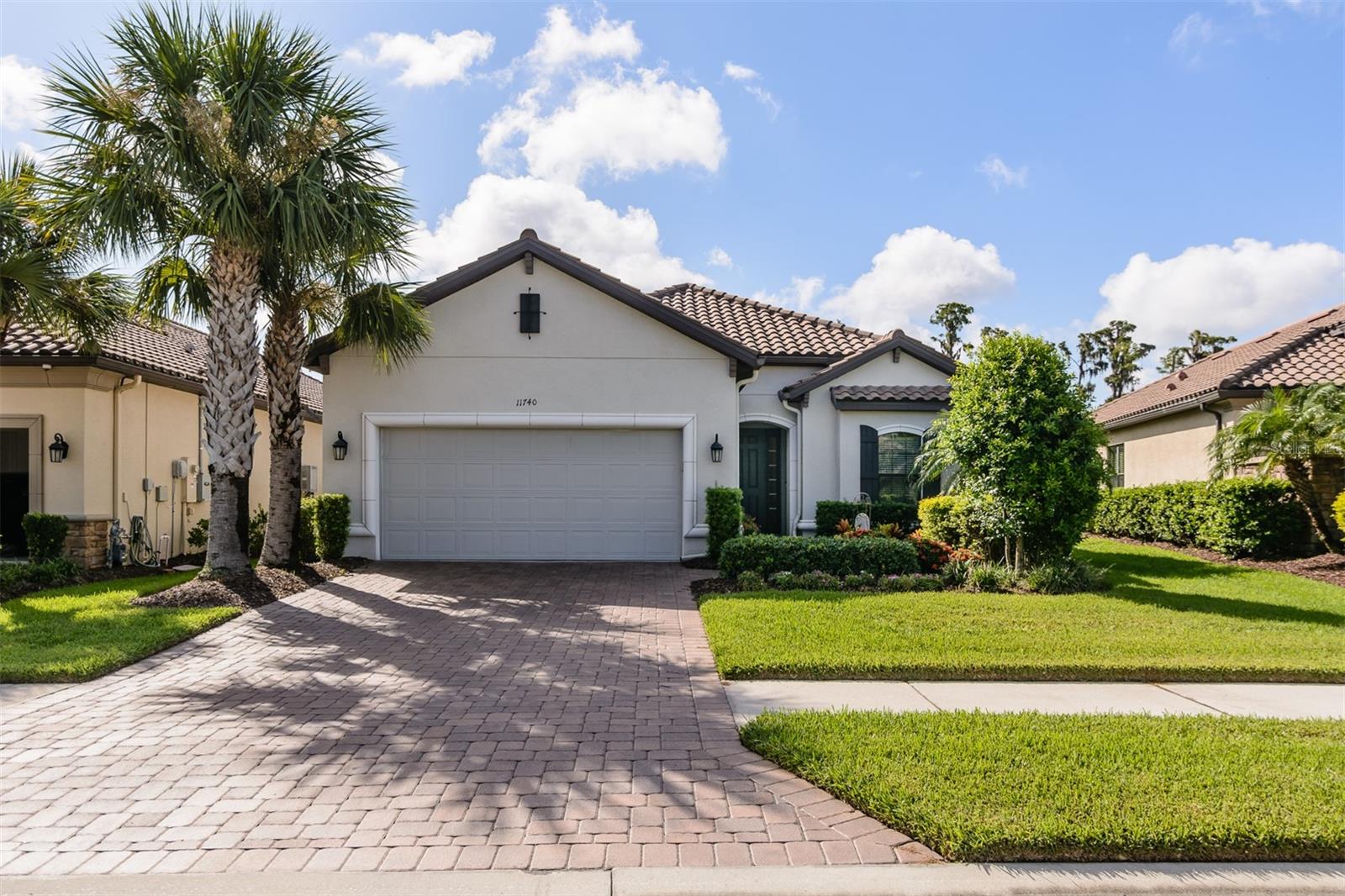 Image 52 of 76 For 11740 Bitola Drive
