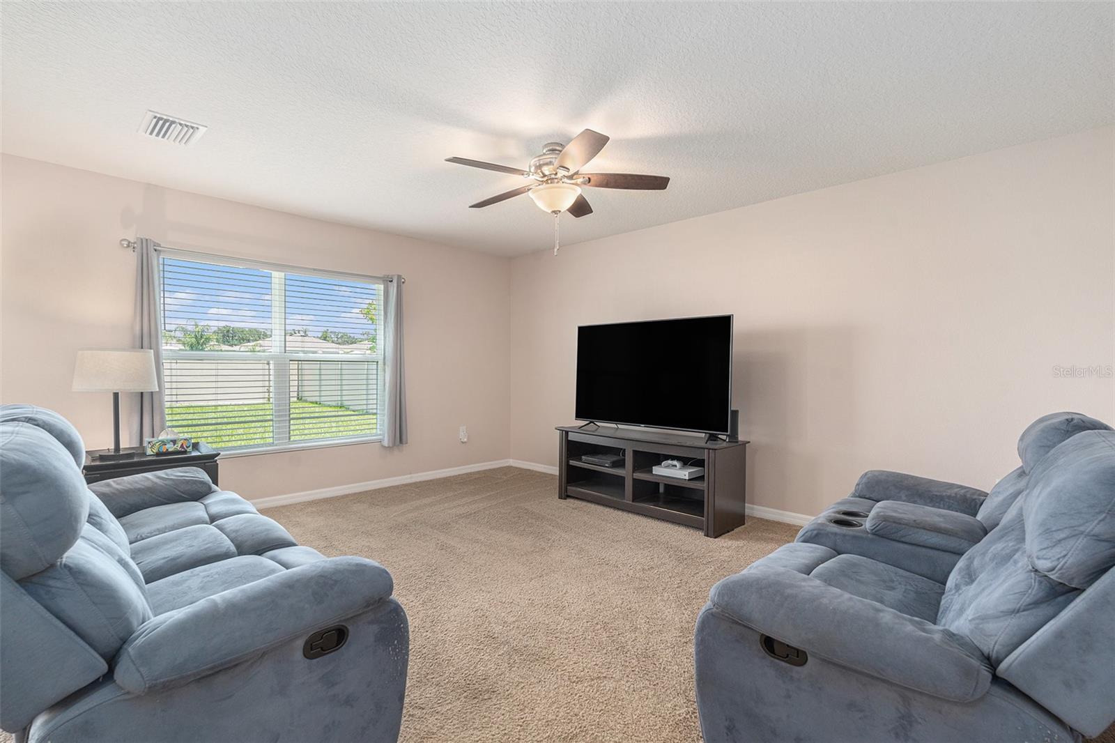 Image 13 of 23 For 8034 Broad Pointe Drive