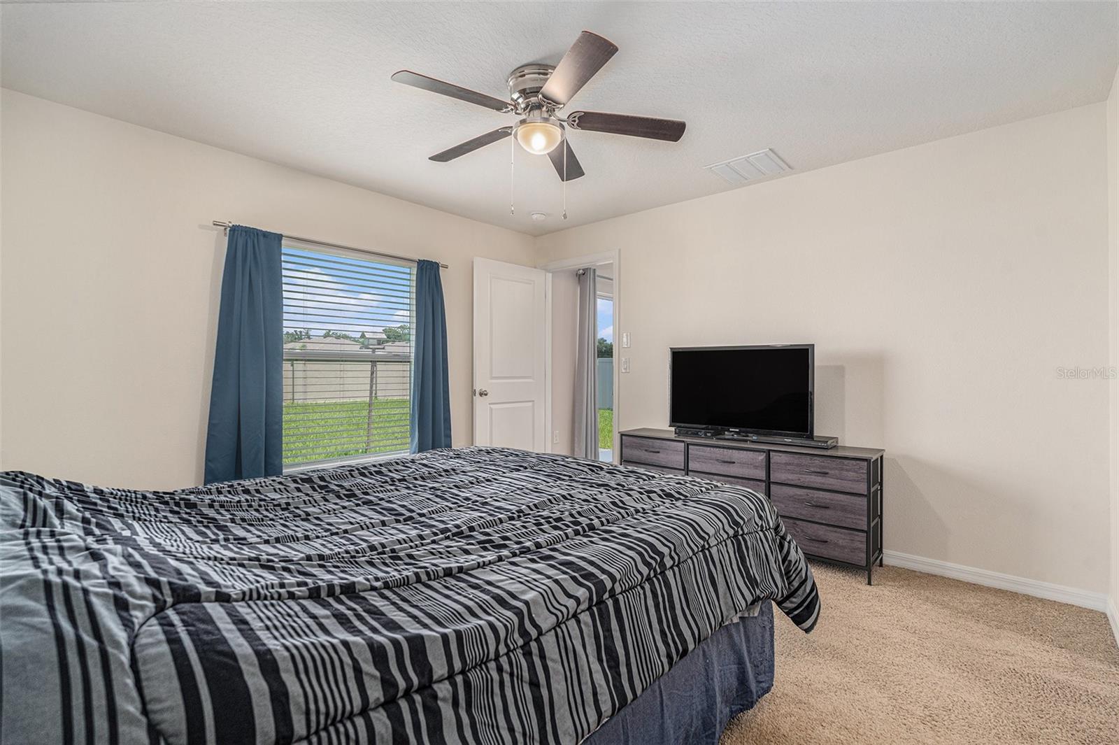 Image 19 of 23 For 8034 Broad Pointe Drive