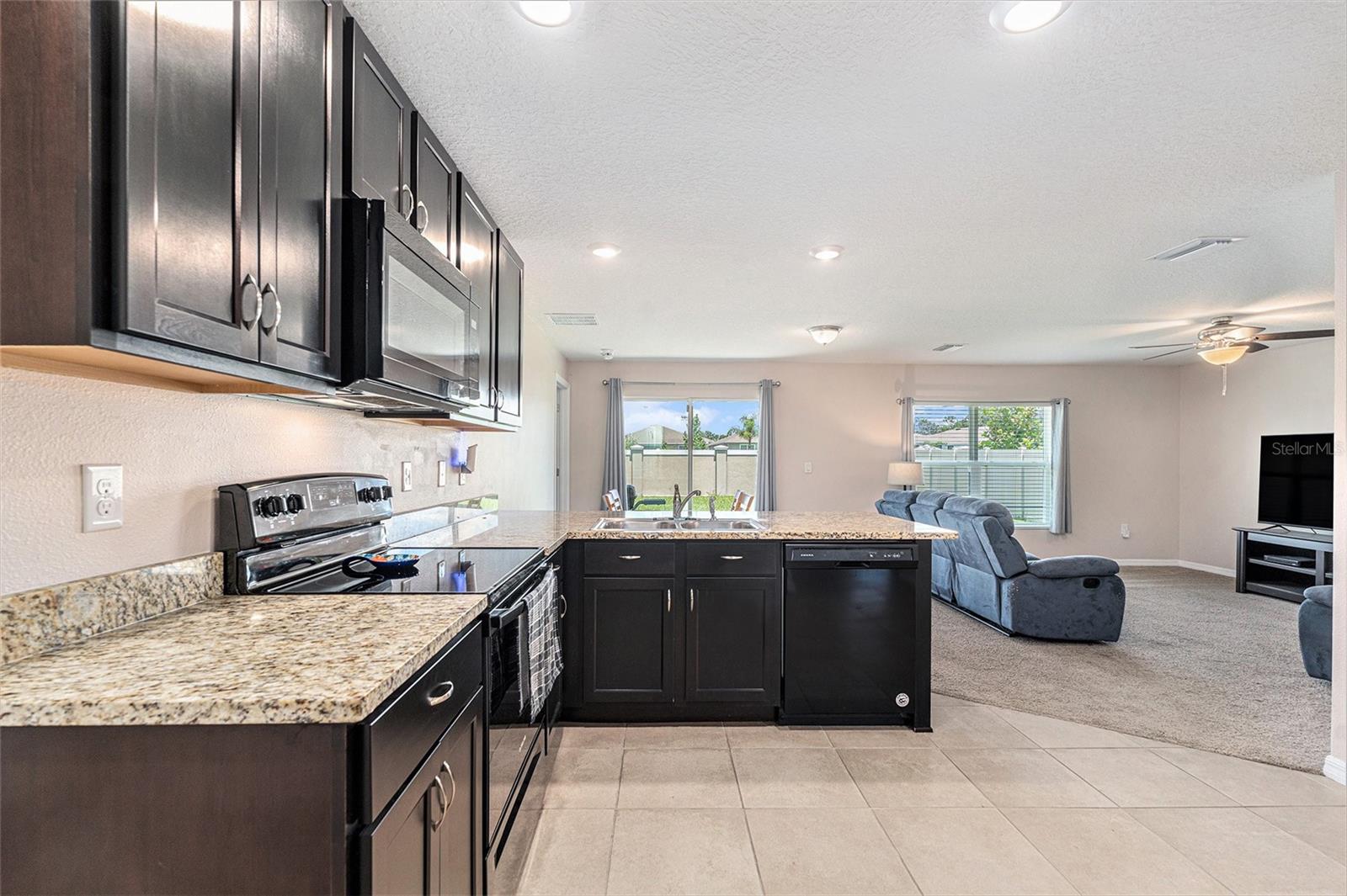 Image 9 of 23 For 8034 Broad Pointe Drive