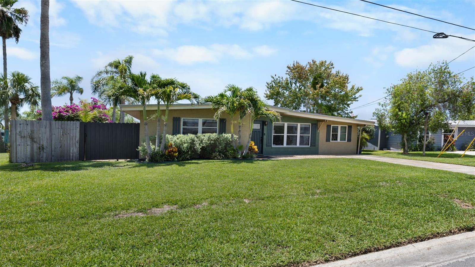Image 34 of 36 For 4499 Neptune Drive