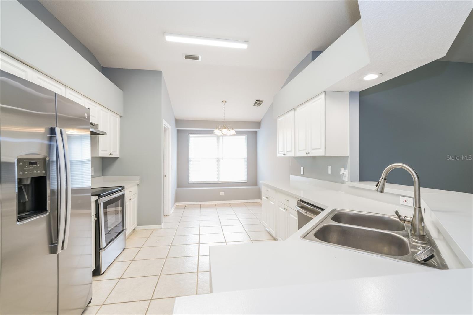 Image 5 of 15 For 22707 Roderick Drive