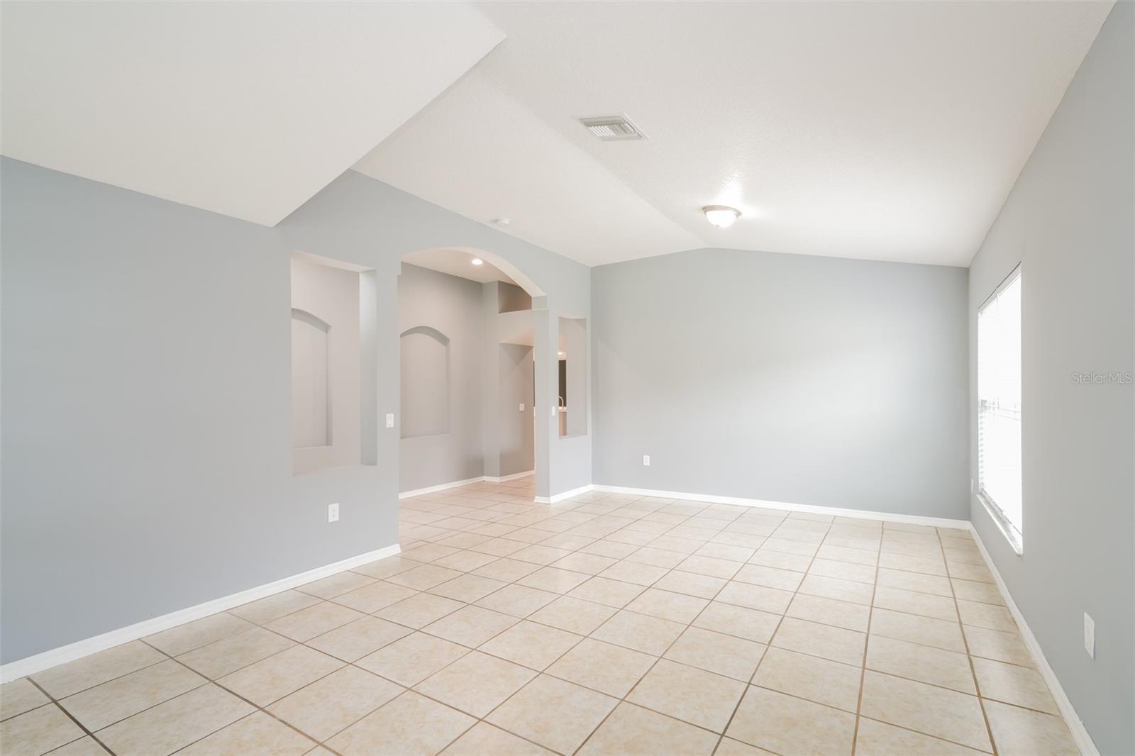 Image 7 of 15 For 22707 Roderick Drive
