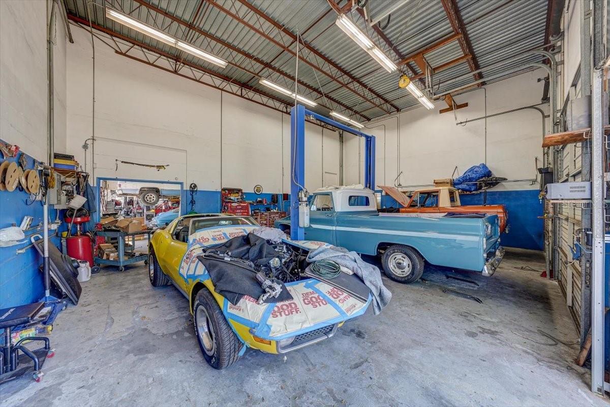 Image 12 of 91 For 1010 Alt 19  