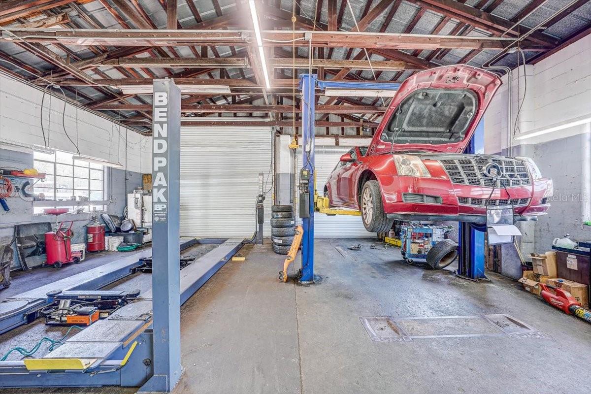 Image 14 of 91 For 1010 Alt 19  