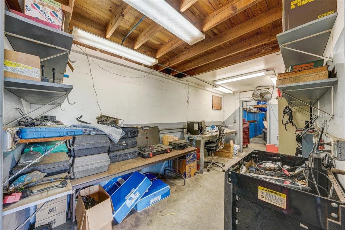 Image 38 of 91 For 1010 Alt 19  