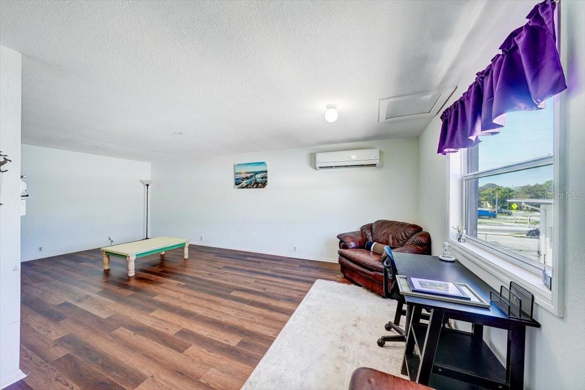 Image 53 of 91 For 1010 Alt 19  