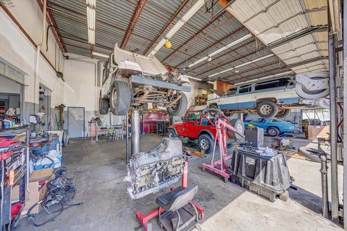 Image 7 of 91 For 1010 Alt 19  