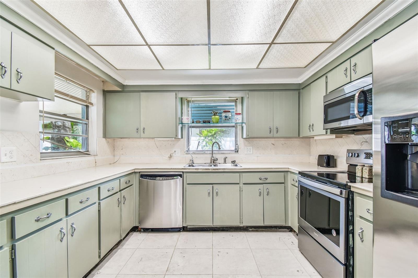 Image 9 of 41 For 9516 Merrimoor Boulevard