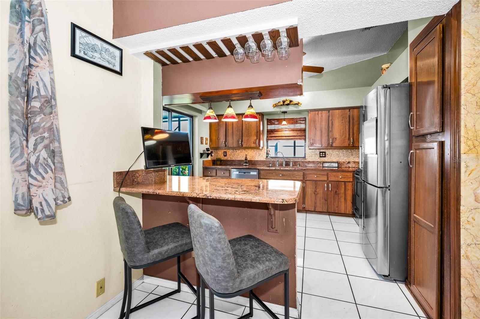 Image 20 of 87 For 8609 Thimbleberry Lane