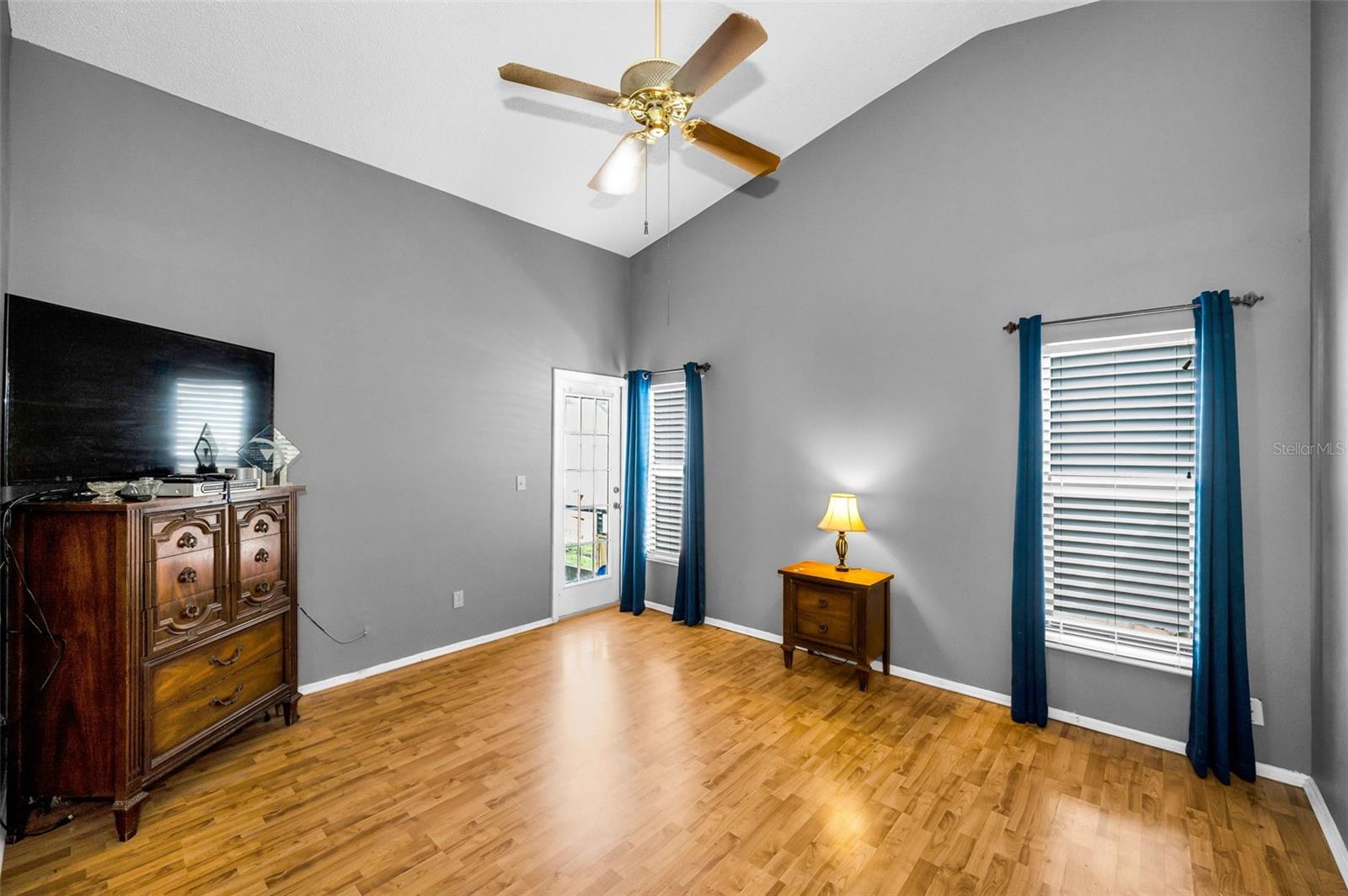 Image 25 of 87 For 8609 Thimbleberry Lane