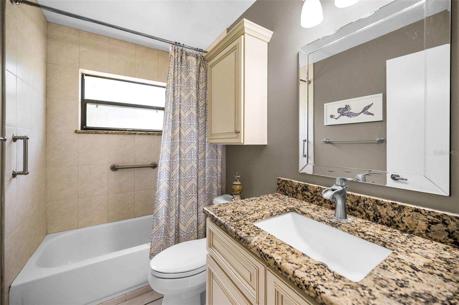 Image 33 of 87 For 8609 Thimbleberry Lane