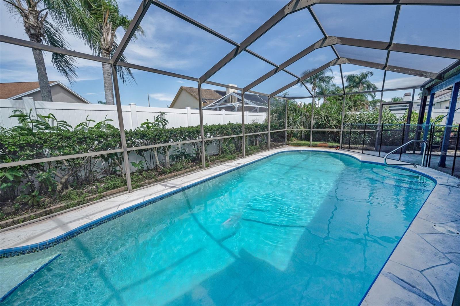 Image 42 of 87 For 8609 Thimbleberry Lane