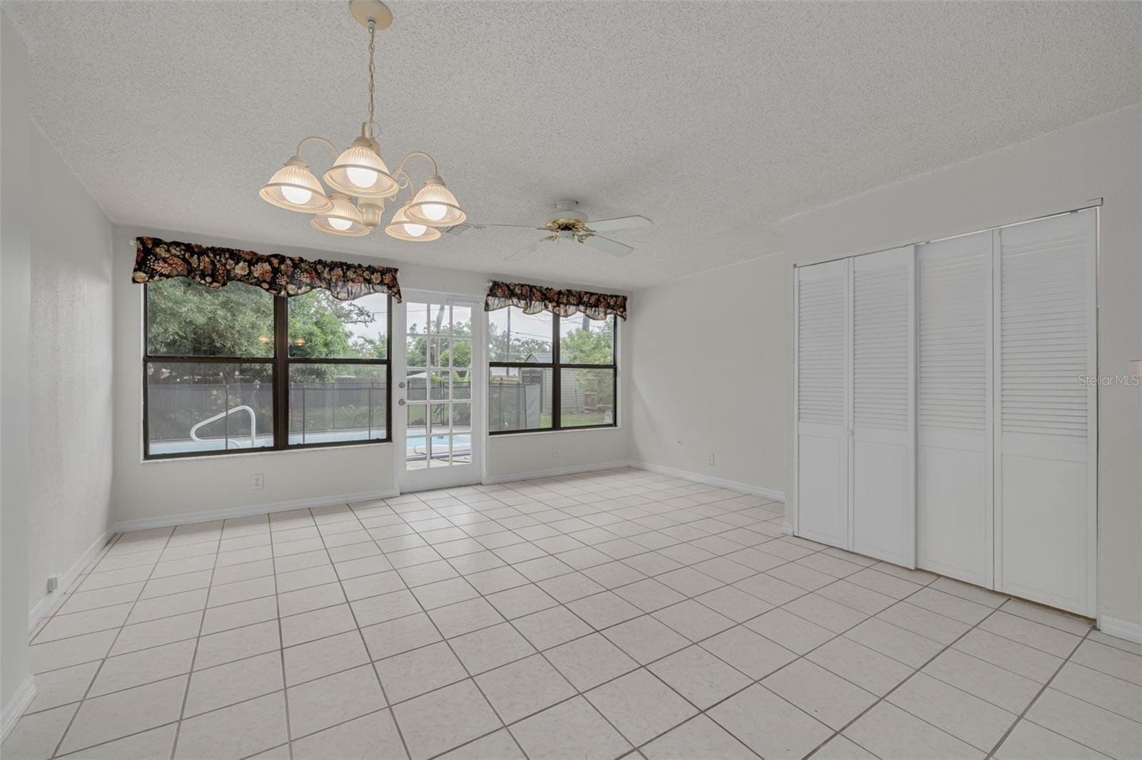 Image 13 of 38 For 1358 Admiral Woodson Lane