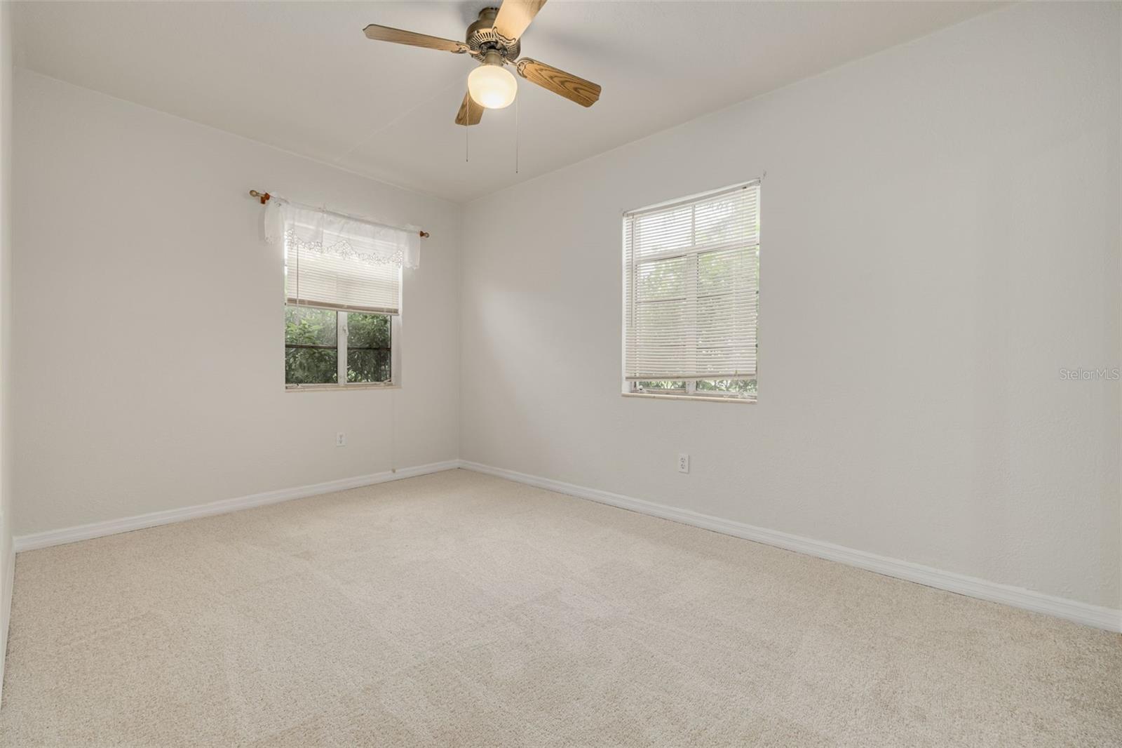 Image 19 of 38 For 1358 Admiral Woodson Lane