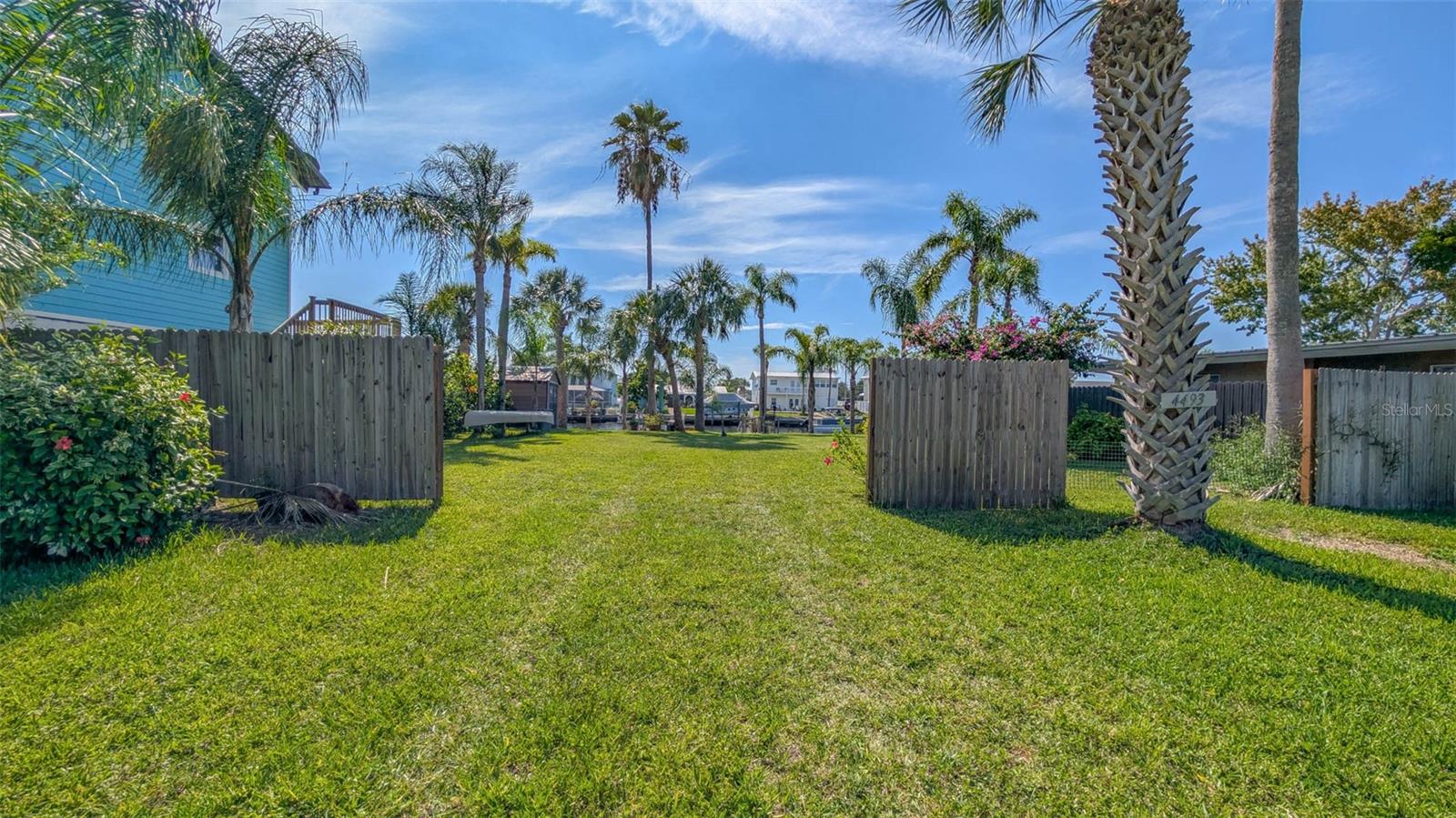 Image 5 of 16 For 4493 Neptune Drive