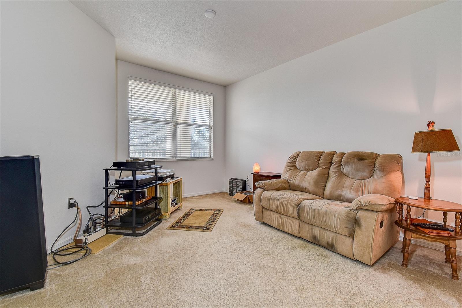 Image 11 of 40 For 960 Starkey Road 4303