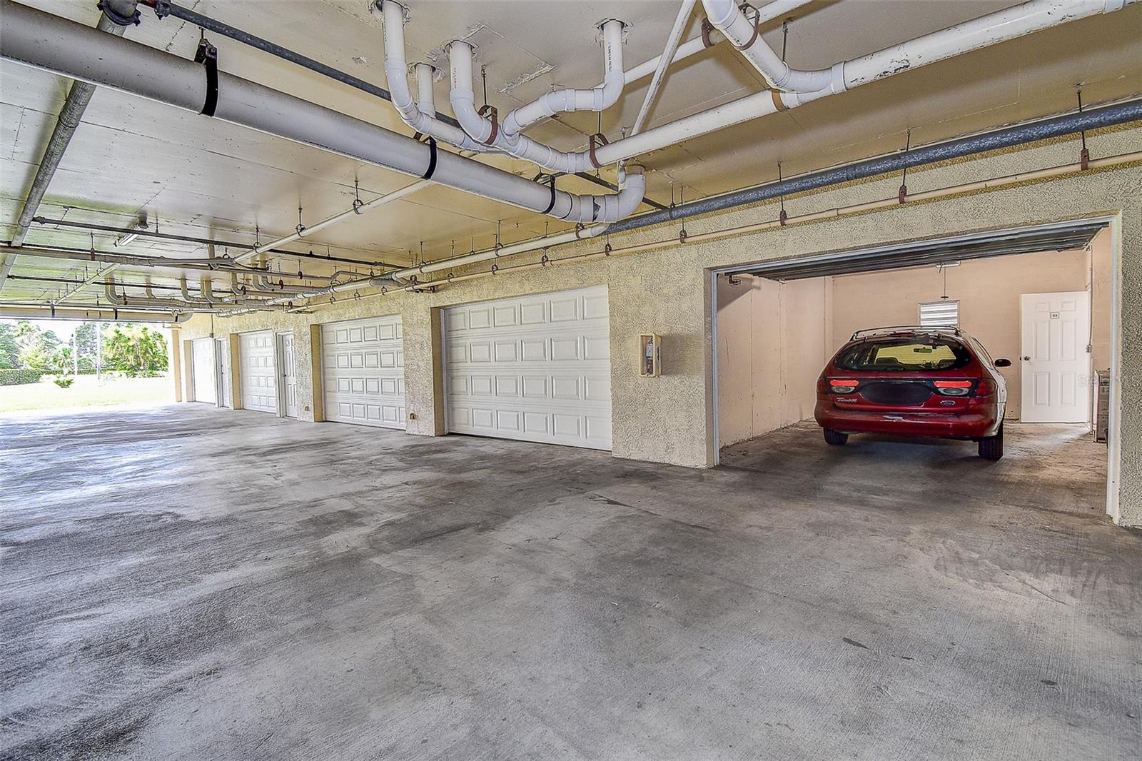 Image 2 of 40 For 960 Starkey Road 4303