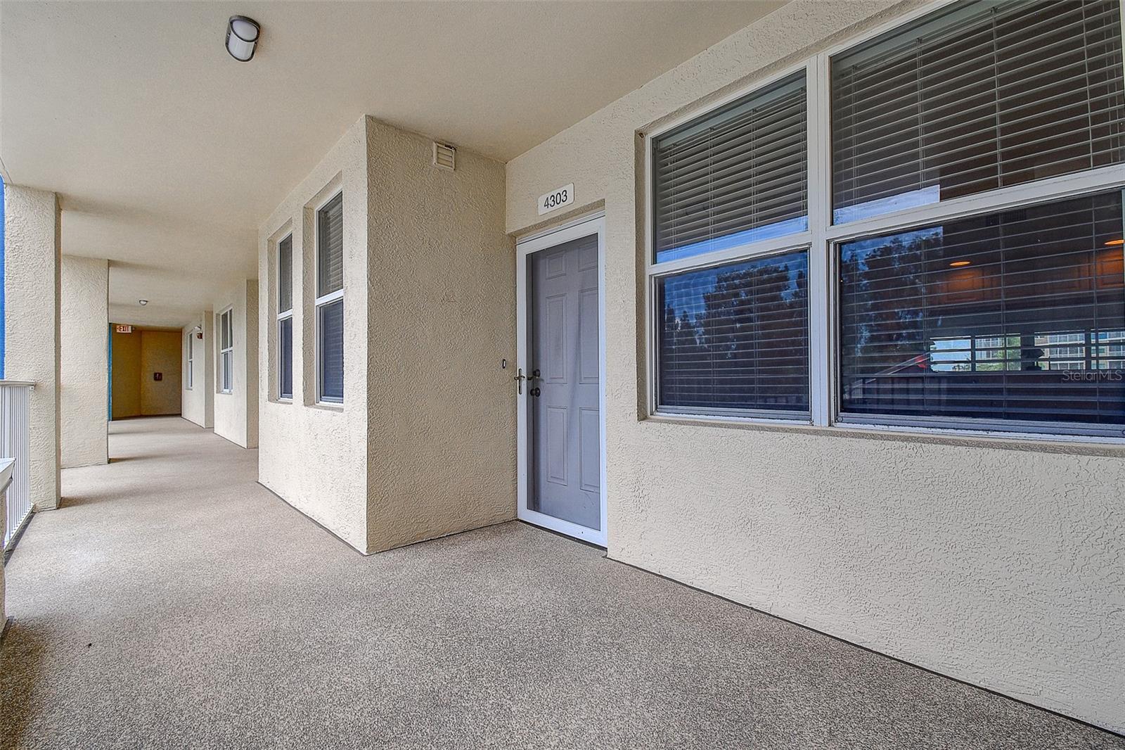 Image 21 of 40 For 960 Starkey Road 4303