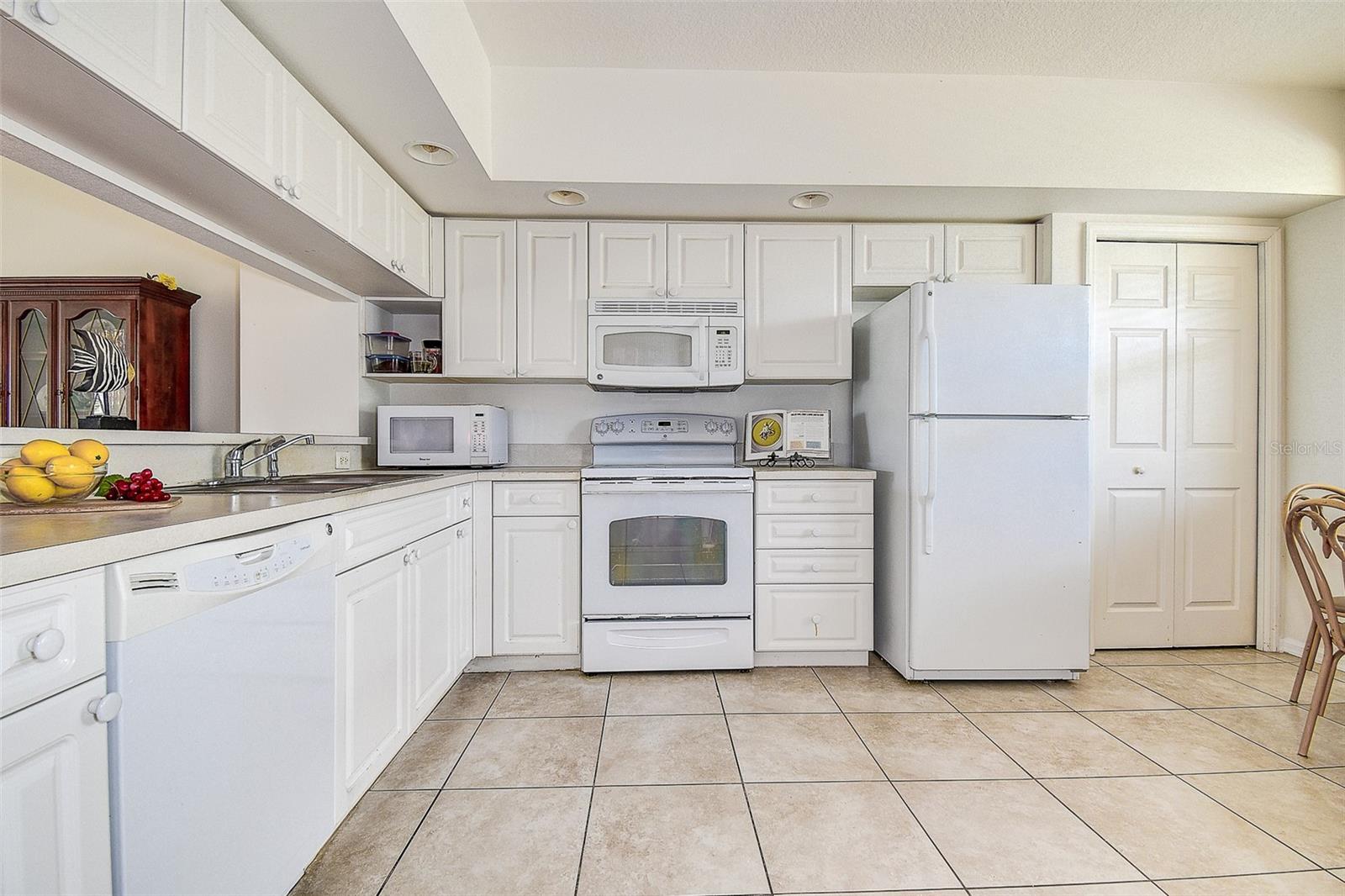 Image 23 of 40 For 960 Starkey Road 4303