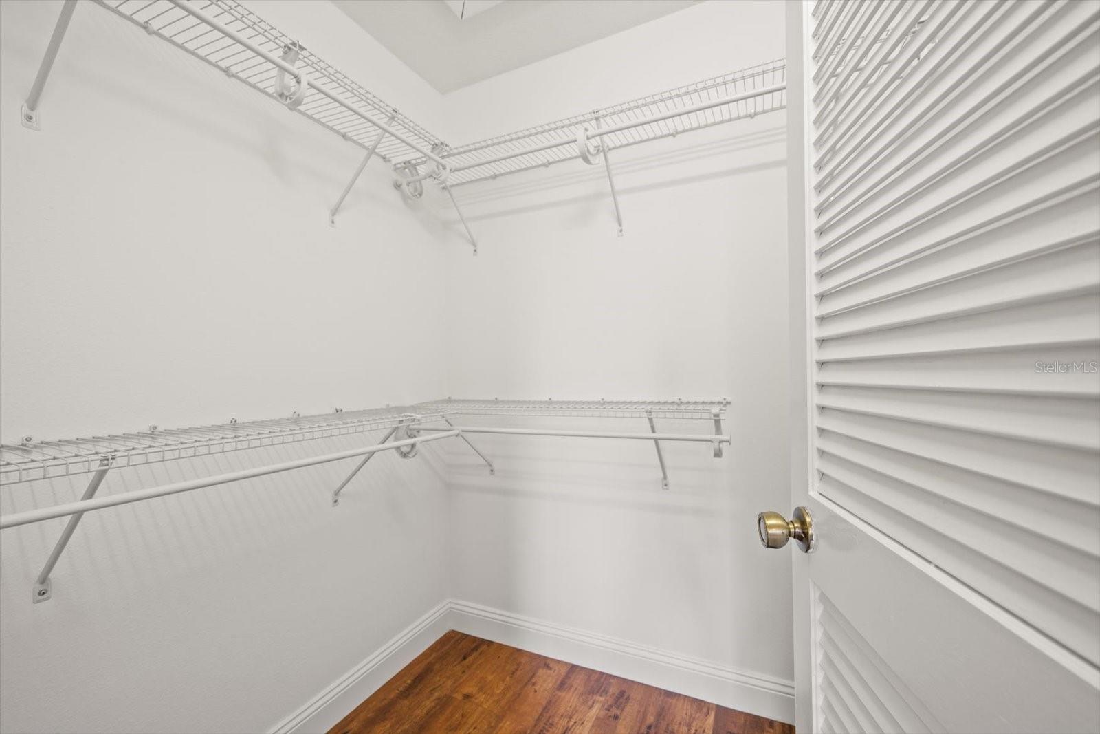 Image 18 of 36 For 2165 Corbin Place E