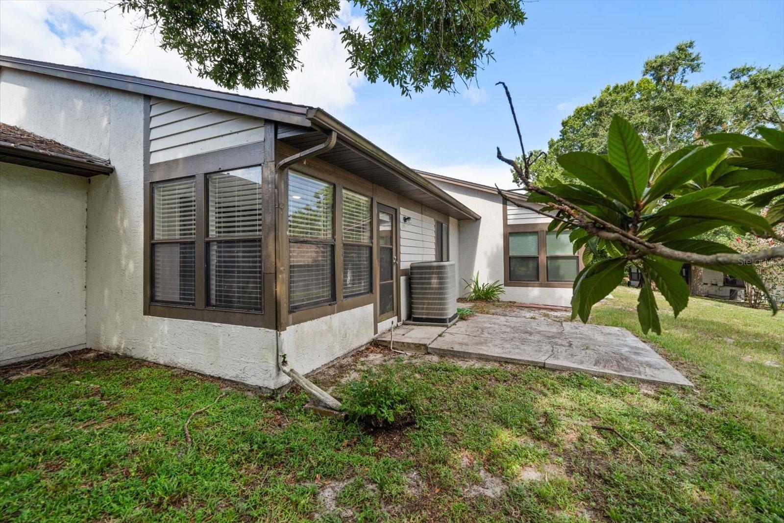 Image 30 of 36 For 2165 Corbin Place E