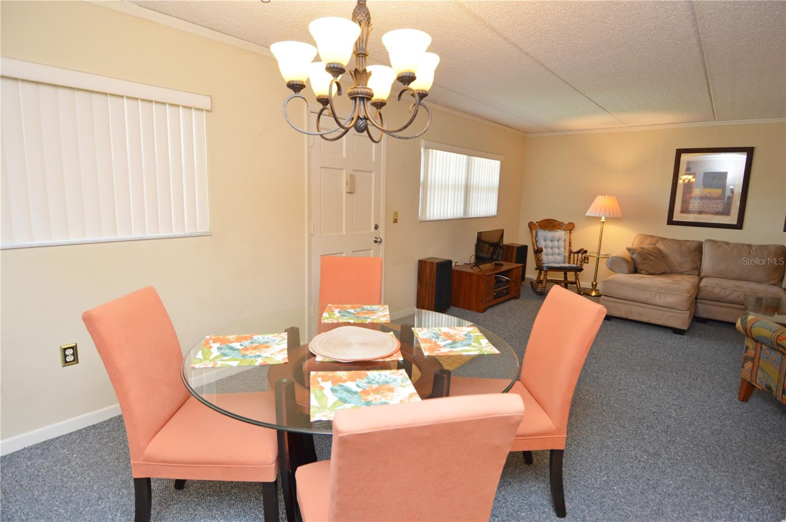 Image 14 of 95 For 12760 Indian Rocks Road 573