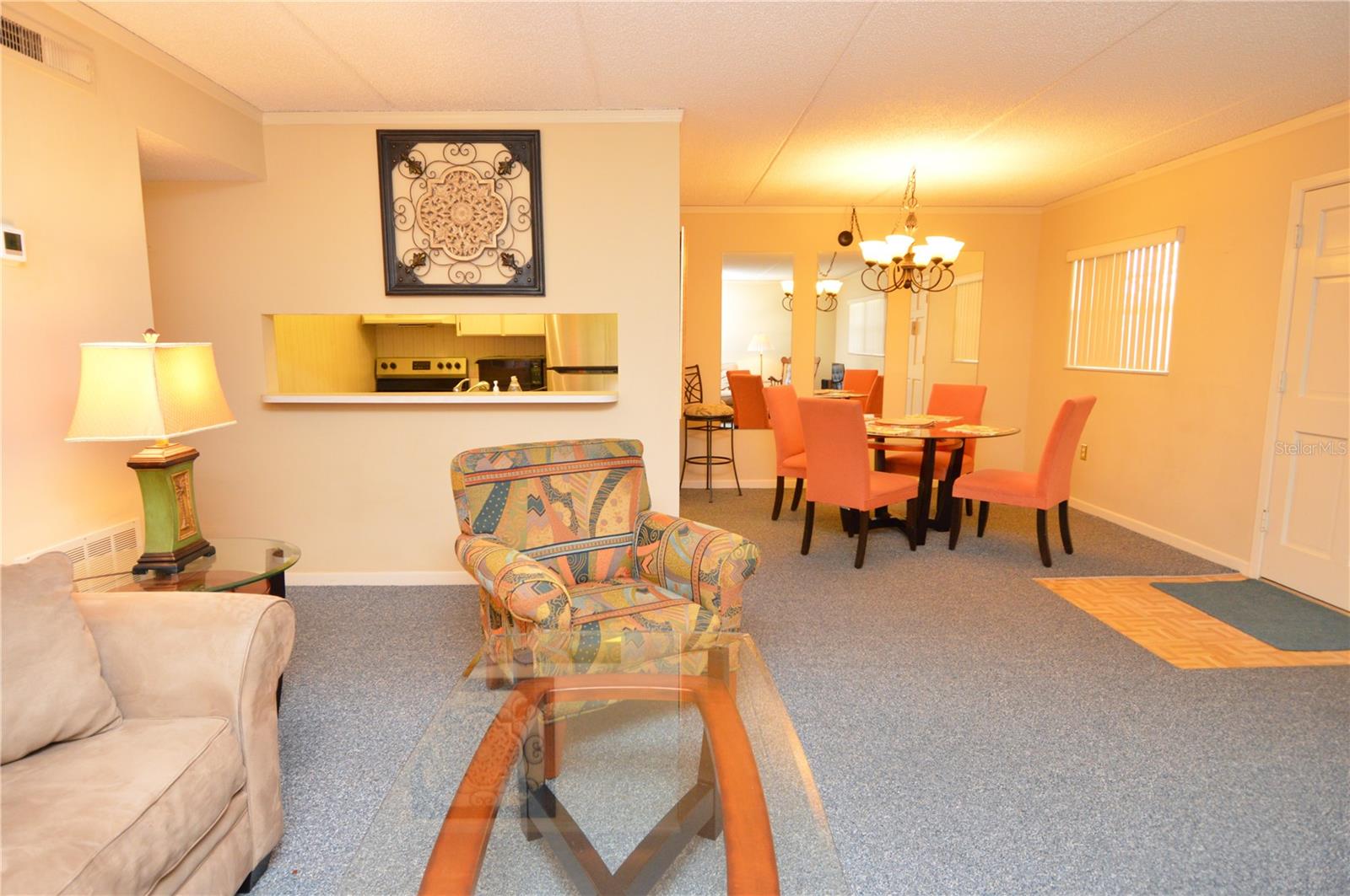 Image 21 of 95 For 12760 Indian Rocks Road 573
