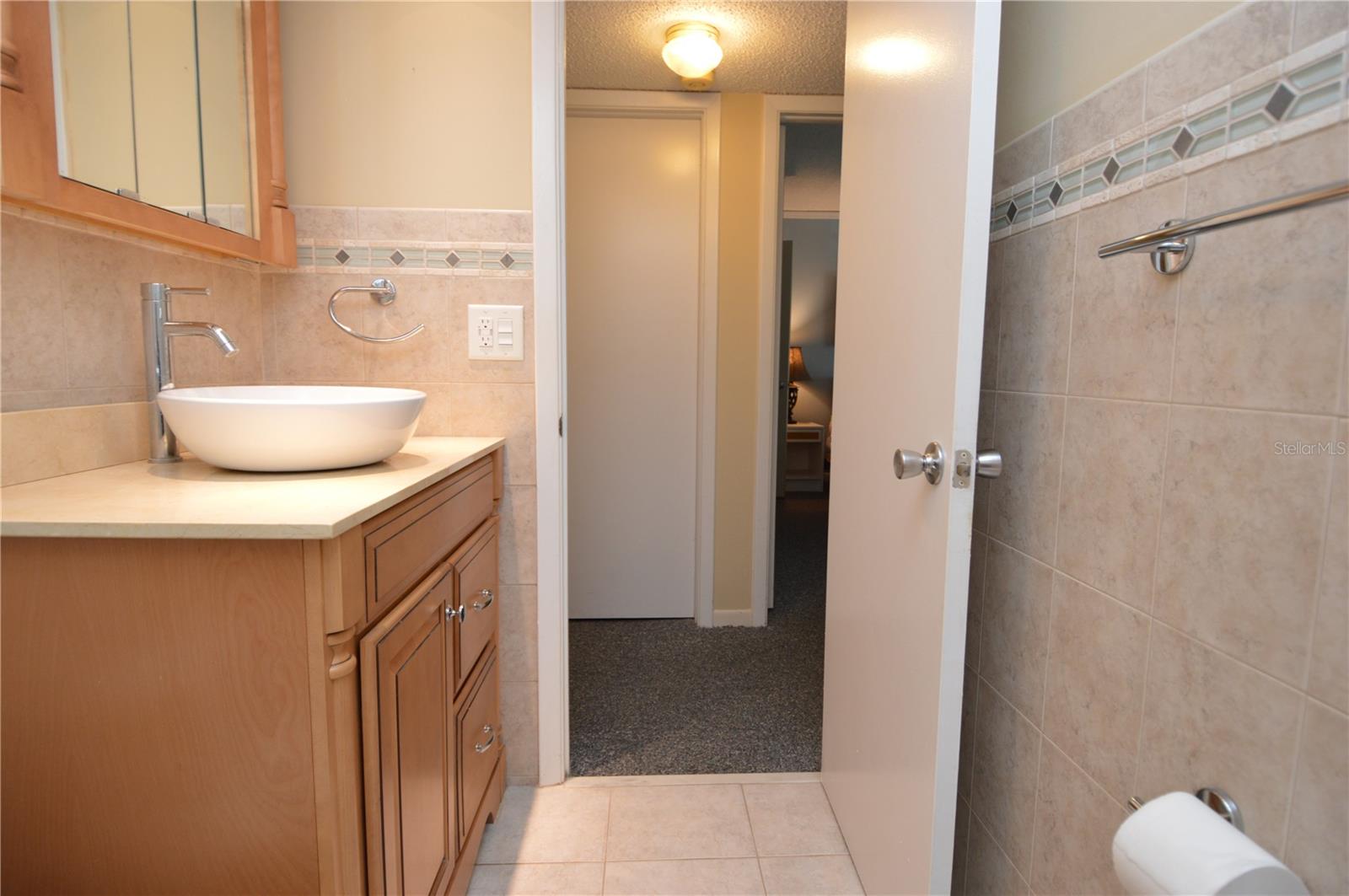 Image 36 of 95 For 12760 Indian Rocks Road 573