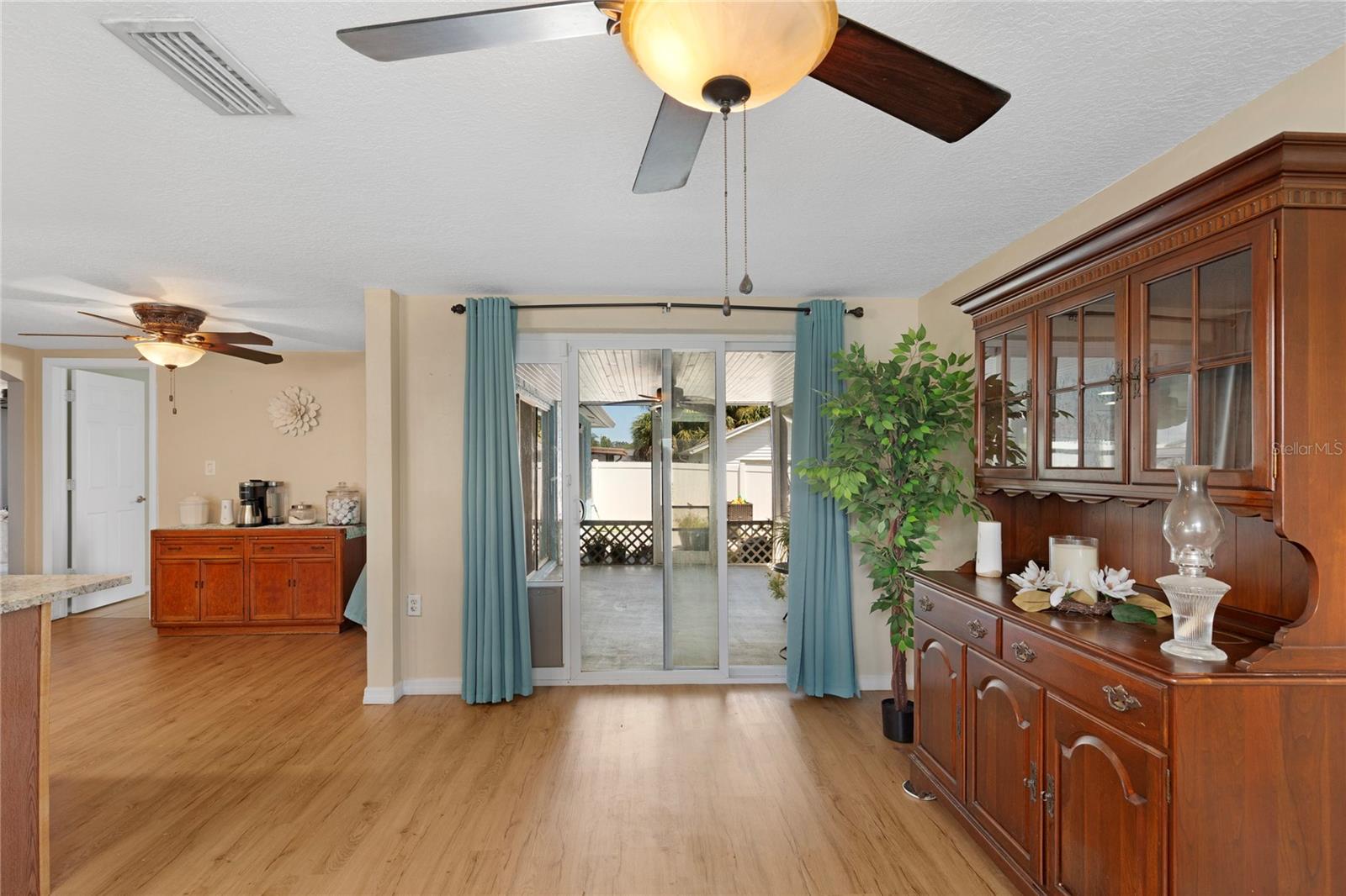 Image 13 of 38 For 9720 Gray Fox Lane