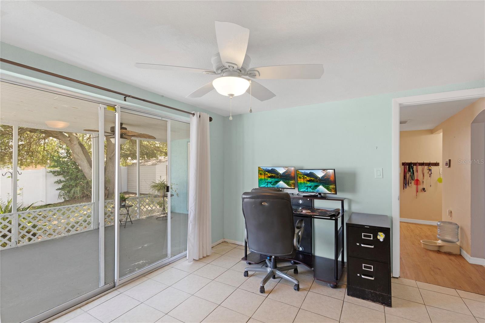 Image 17 of 38 For 9720 Gray Fox Lane