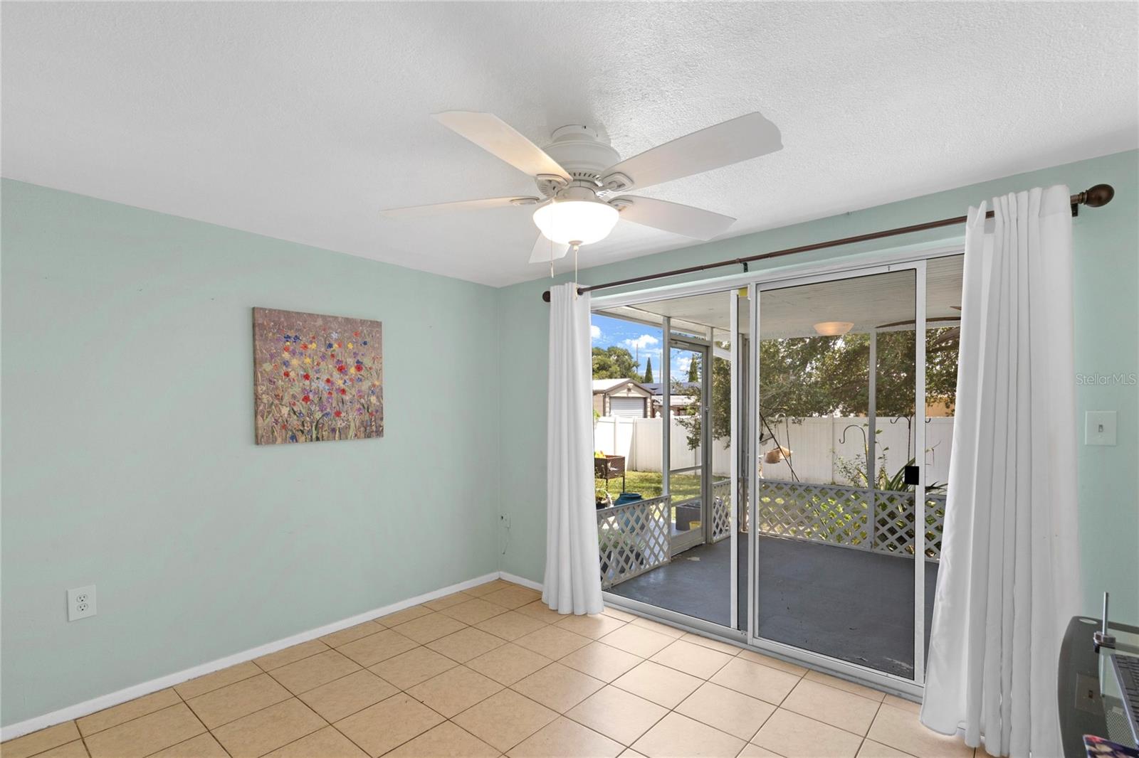 Image 19 of 38 For 9720 Gray Fox Lane