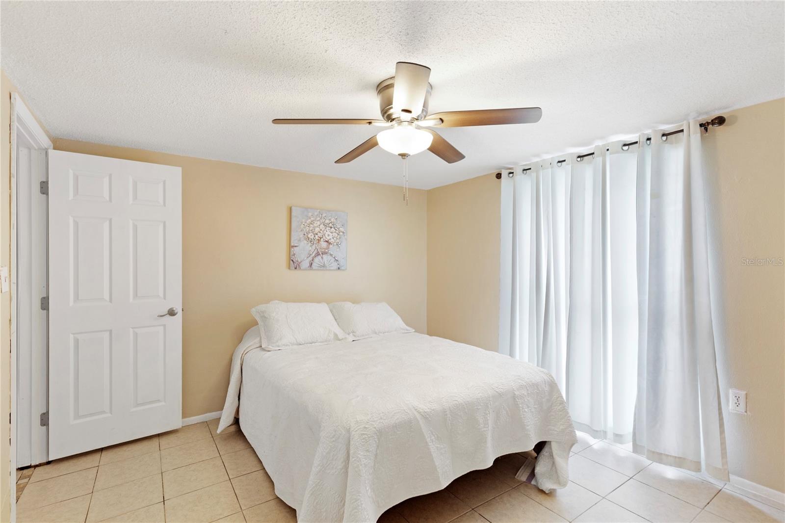 Image 29 of 38 For 9720 Gray Fox Lane