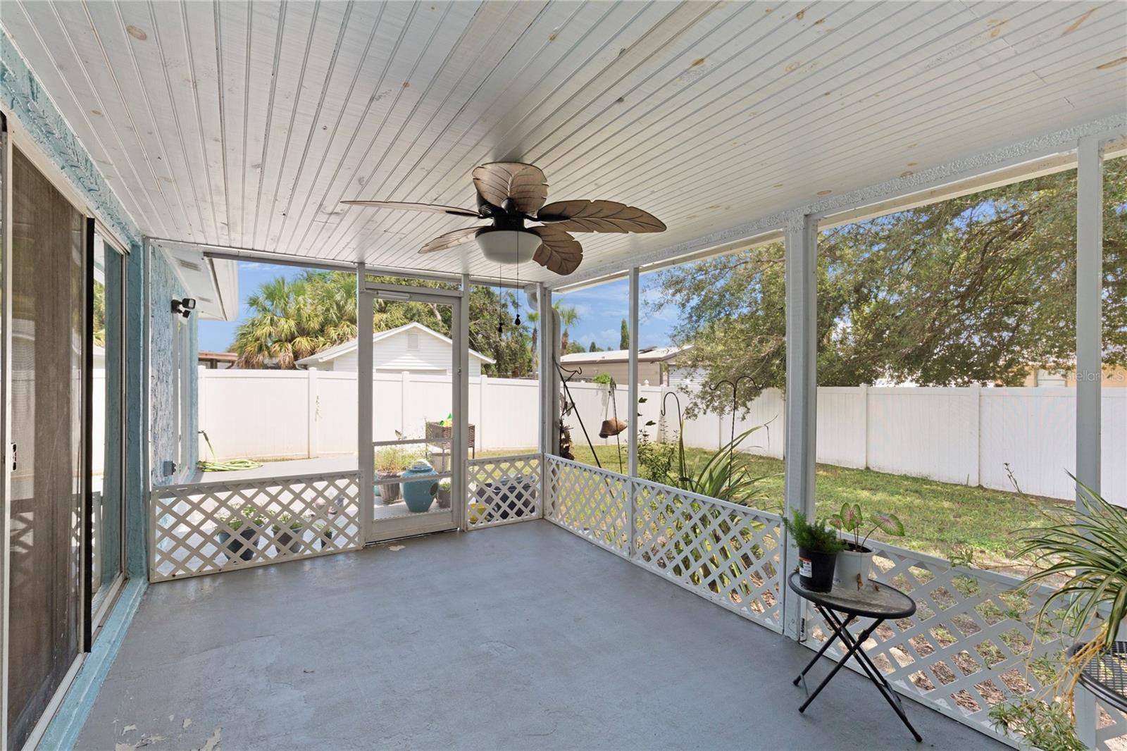 Image 32 of 38 For 9720 Gray Fox Lane