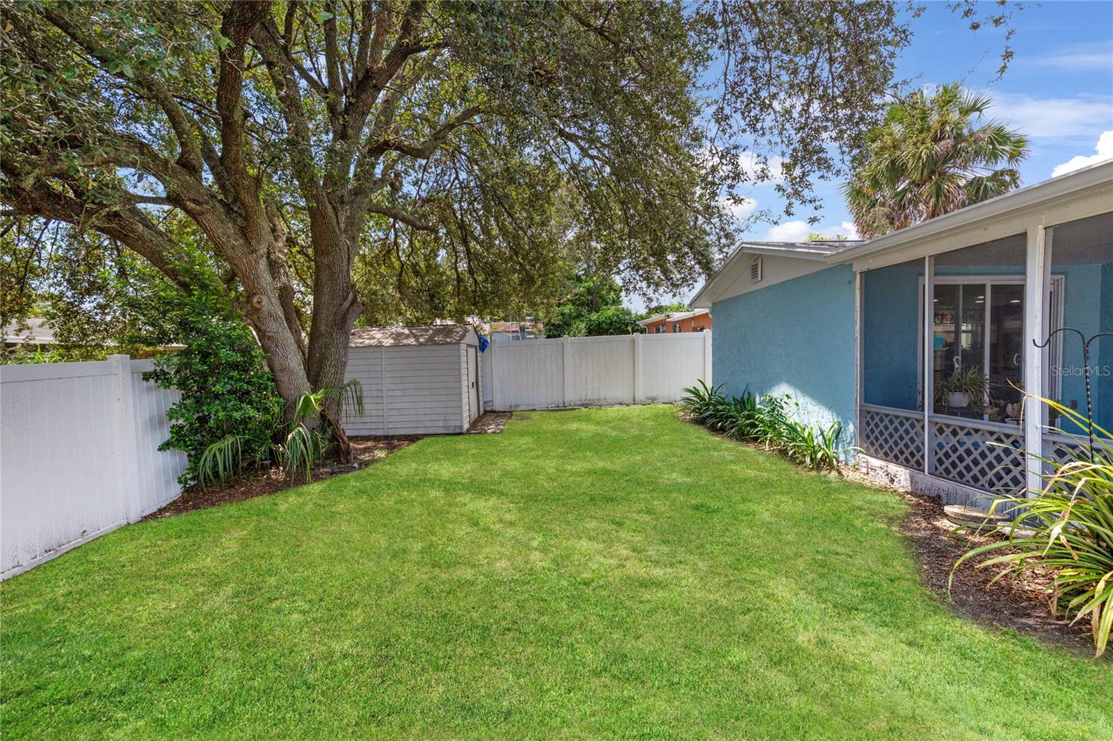 Image 36 of 38 For 9720 Gray Fox Lane