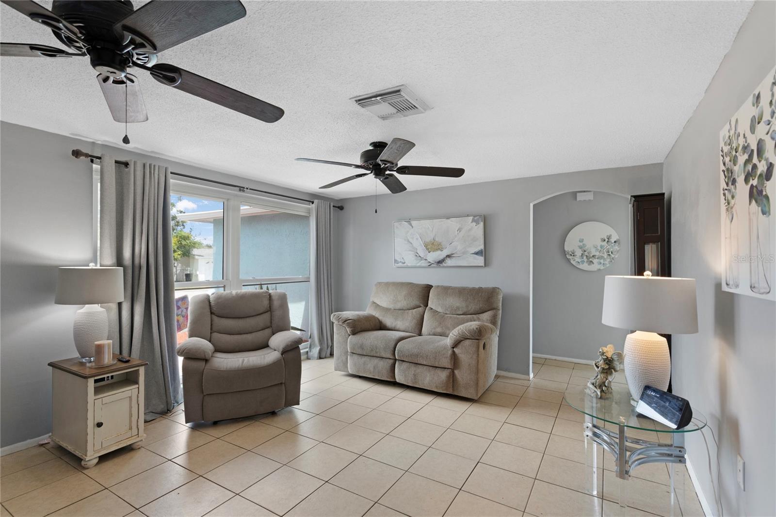Image 8 of 38 For 9720 Gray Fox Lane
