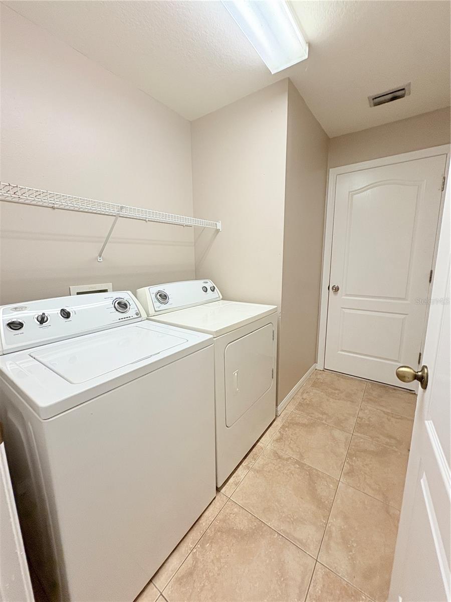 Image 9 of 18 For 4113 Copper Canyon Boulevard